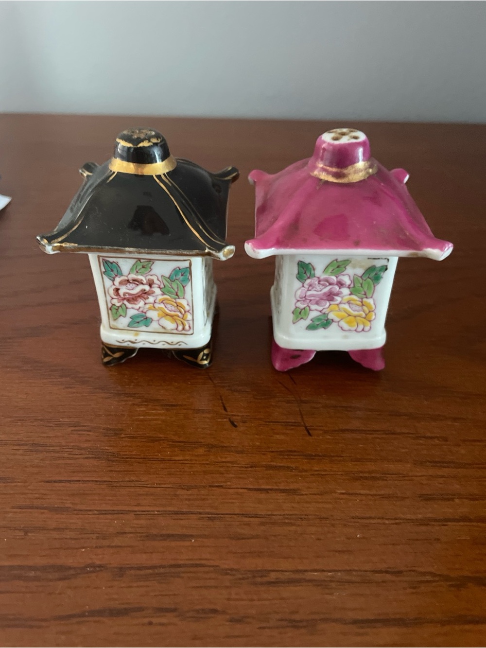 Porcelain Pagoda Salt and Pepper Shakers - Black & Pink Arita China